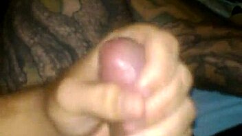 tatooboy gets nice technical handjob and cums