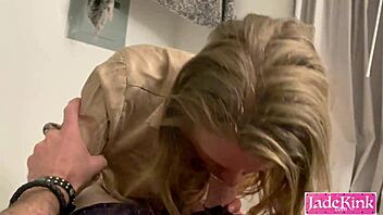 Hej skarbie, czy moja dziewczyna nie jest po prostu głodną kutasa dziwką w domu?