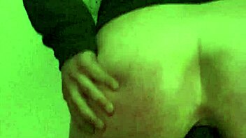 deep exploration with large toy in gay context