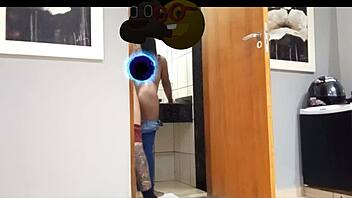 Only the father understands the adolescent daughter's desires 18+te, with anal banging.