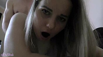 I cum on her round ass