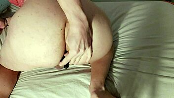 Solo Shemale Plays with Anal Toys and Dildo