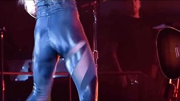 Shakira's sexy ass in a compilation of ass-shaking videos