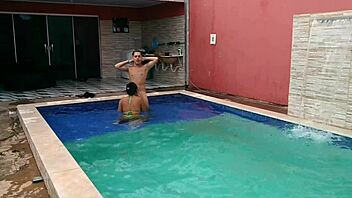 Peguei A Gravidinha Dentro Da Piscina AllË Pjtx