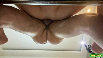 ela queria chupar e gozar no meu pau