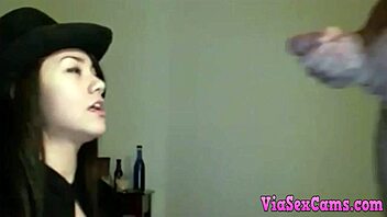 Cosplay Bitch On Webcam Gives Blowjob To Cumshot