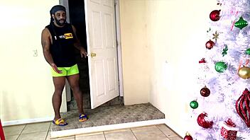 Nina Rivera delivers a mind-blowing blowjob in this amateur video