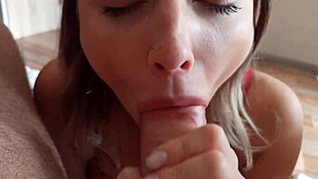 Young Beauty Sucks Neighbor's Cock So Hard! 😍