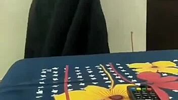 Prateeksha bhabhi in mask and petticoat dancing with massage swap fun