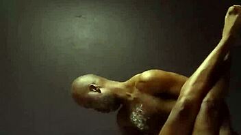 Amateur ebony milf with big tits gets fucked hard