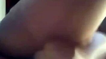 Spanish homemade latina prostitute with huge cucumber in pussy squirting 😍