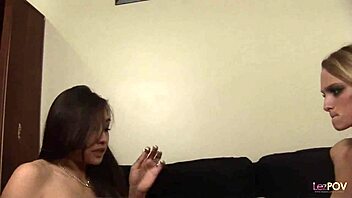 Lesbians Arouse With Dildo Play