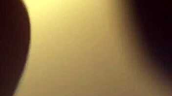 Blowjob queen gets naughty in webcam chat