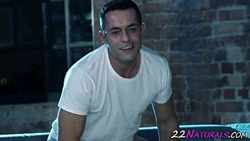 brunette stunner: 'cum on my pussy now?'