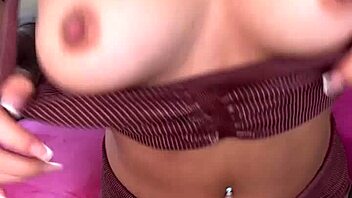 I-I accidentally dropped my vibrator on the couch, Luna Luxe