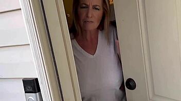 Danni, help this sexy stranger with big tits and ass now!