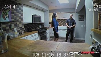 Bruno ties realtor for lifetime banging!