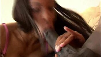 i try to take all that big black cock in my pussy