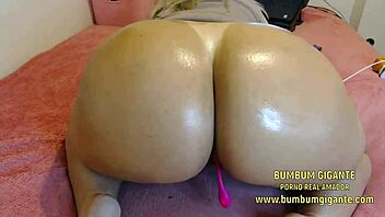 Bumbumgante's amateur big ass gets oiled up and fucked