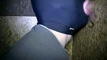 Gay amateur sucks on a big cock in gloryhole