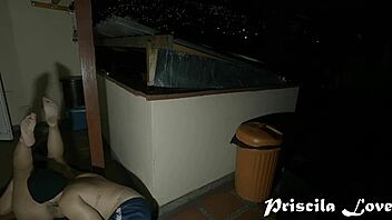 My girlfriend wants to fuck me in the gazebo