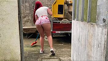 I HIRED this LATINA REDHEAD EMPLOYEE with a NICE ASS in SHORTS and got EXCITED