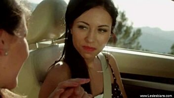 Calista licks sherry's sweet pussy making it feel amazing!