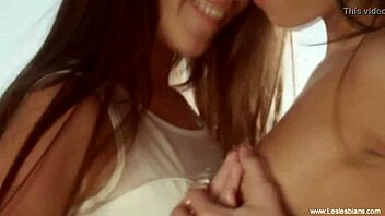 Calista licks sherry's sweet pussy making it feel amazing!