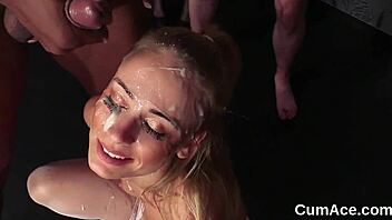 wacky model sucking cum on her face 😜