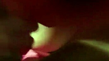 Ariel Spompina Prende Sborra In Bocca