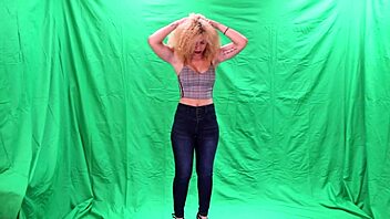 i love bambi dianna's non nude photoshoot with black amateurs