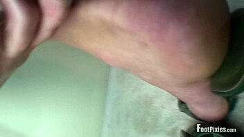 Fetish Footpixies: High Arches and Heels in Foot Fetish Video
