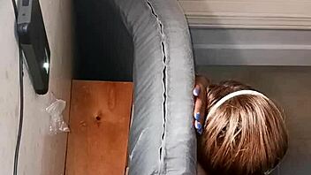 Amateur African American girl gets a rough interracial creampie