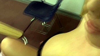 Horny Babe With Big Tits Gives Blowjob