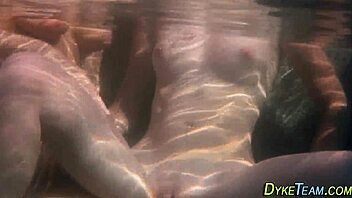 Les Teen 18+S Lick Outdoors