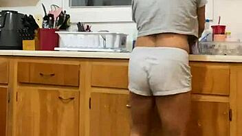 Anna Maria Doing Dishes