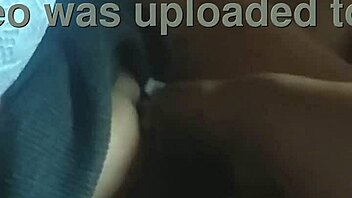 Having fun with my wife, giving her a handjob while she masturbates my shaved cock, argentinian couple style