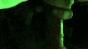 what’s up with this 18-year-old tinder freak?