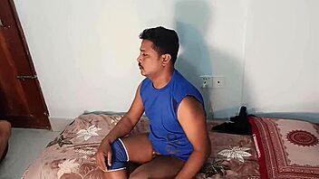 Fat Bangladeshi woman gets anal fucked in 3some video