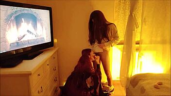 Cosplay lady melisandre from game of thrones in passionate sex