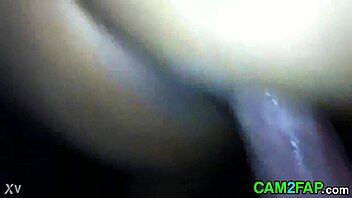 Mature amateur shows wet pussy in free video