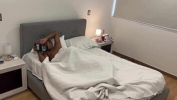 curvy latina stepsister gets creampied by stepbro in sneaky homemade clip