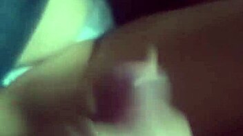 Having fun with my wife, giving her a handjob while she masturbates my shaved cock, argentinian couple style