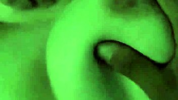 what’s up with this 18-year-old tinder freak?