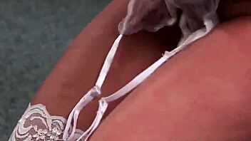 Naughty stunner gets facial while sucking jizm 😏