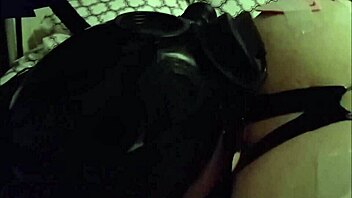 BBW screams in pleasure with straps