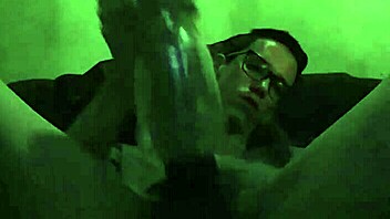 Gay guy masturbates with toy in HD video