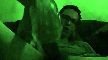 Gay guy masturbates with toy in HD video