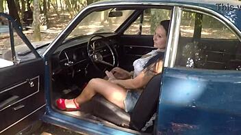 Sensual Milf Gets Creampied in Her Car During Voyeur Session