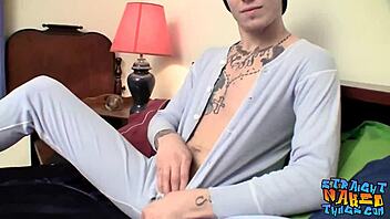 naughty bum driller blinx loves spanking his monkey